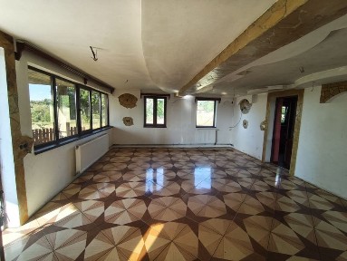Casa de vanzare Bca Valea Crisului-comuna Bratca plus teren 5000 mp