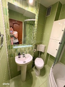 Apartament de inchiriat 3 camere, 2 bai. -situat pe strada Livezeni