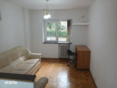 PF dau in chirie ap 3 camere Zorilor, str Pasteur