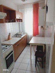Inchiriez apartament