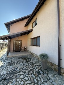Casa in Pitesti zona “SLAVA”