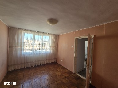 Super preț 35.900. Ap. 2 camere, balcon etaj 4.