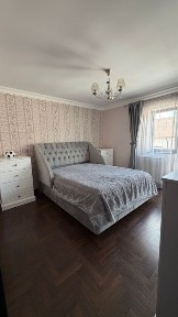 Casă de vânzare în Suceava- Burdujeni| 260 mp | Teren 800 mp | Garaj | Anexă 70 mp | 370.000 euro