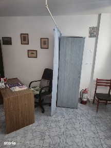 Ultracentral, spatiu cabinet/ birou/ salon cosmetica, etc