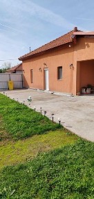 Vand casa in sat liniștit,detalii watap 0035796298810