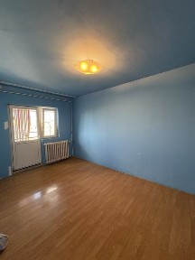 Apartament 3 camere, decomandat,zona Confectii
