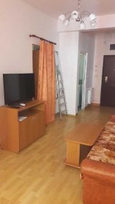 Inchiriez apartament zona ARED UTA, contra servicii de curatenie la casa