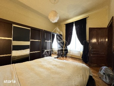 Apartammet 2 camere, spațios lângă Colegiul Bănățean