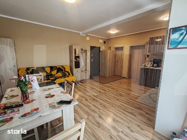 Apartament de vanzare, cu 3 camere, 59 mp, zona Ciarda Rosie