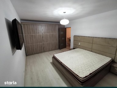 Garsoniera moderna in zona Orizont