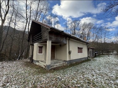 Vand casa/cabana Ocolisel, comuna Iara, Valea Ariesului