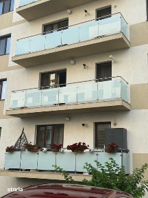 Inchiriez apartament