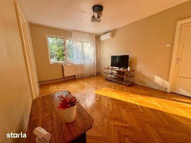 Dacia, apartament 2 camere, centrala proprie, clima
