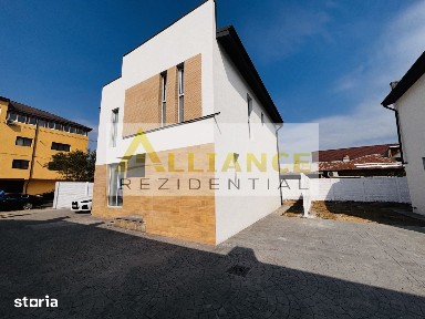 Casa cu 5 camere individuala Popesti central