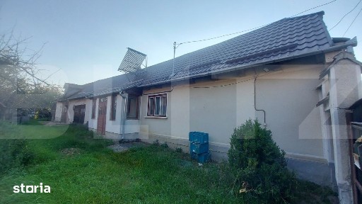 Casa de vanzare, 80 mp, teren 1782 mp, zona Belin
