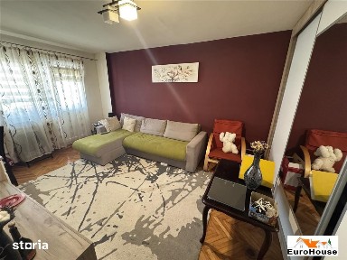Apartament cu 3 camere de vanzare in Alba Iulia