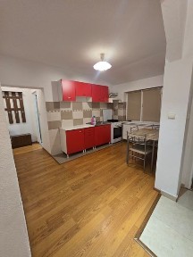 Inchiriez Apartament