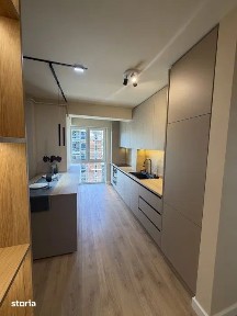 Apartament 3 camere str tineretului floresti
