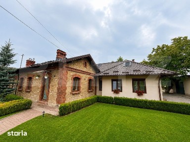 Casa de vanzare, 157 mp, teren 1427 mp, zona Burdujeni