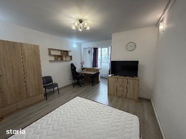 Vanzare garsoniera semidecomandata, Toamnei.