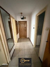 Zona Mc Donalds apartament 2 camere etaj 2 pret 280 euro