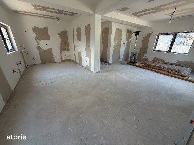 CASA INDIVIDUALA - 5 CAMERE, INCALZIRE PARDOSEALA, TEREN 420 COMIS 0%