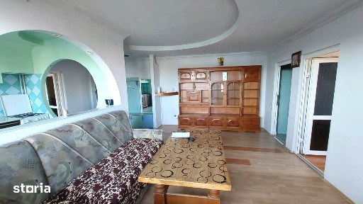 Apartament 3 camere decomandate zona Terezian