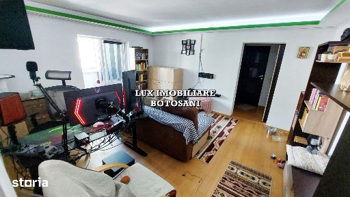 Apartament 2 camere. (Sunt acceptate animalele de companie ! )
