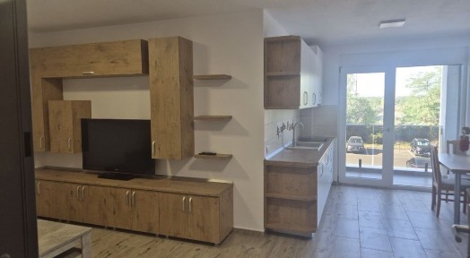 Apartament de inchiriat cu doua camere, West Residence