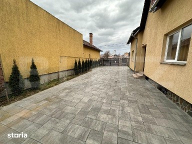 Casa 4 camere, curte si gradina, garaj/hala, Tolstoi