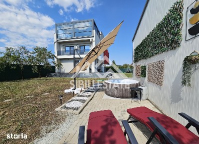 Casa moderna 6 camere 4 garaje teren mare