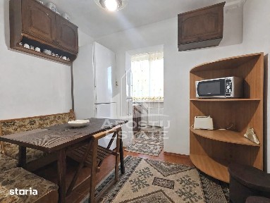 Apartament cu 3 camere de inchiriat in zona Girocului