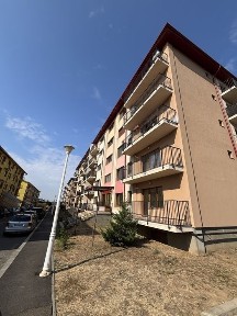 BLOC NOU ! Apartament la etajul I !