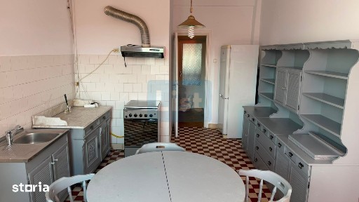 Comision 0% 3 camere 100 mp, garaj, gradina, pivnita, zona Garii