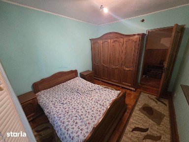 DE INCHIRIAT Apartament 2 camere : Moisil, Spital, Scoala 10
