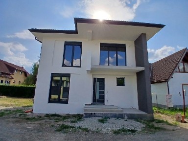 Casă modernă P+1 de vânzare în Șelimbăr - 120 mp utili, teren 275/450mp