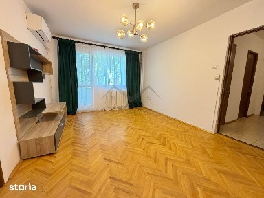 3 camere semidecomandat Podu Ros