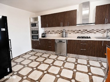 VILĂ tip duplex, 4 camere - la 3 KM DE CENTRUL PITEȘTIULUI