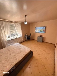 Inchiriez apartament