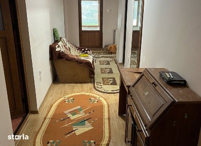Casa 4 camere Valea Adanca, 200 metri Cod:158244
