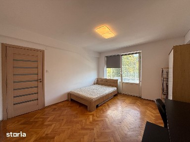 Inchiriez apartament cu 2 dormitoare in Cornisa la 1 minut de UMF