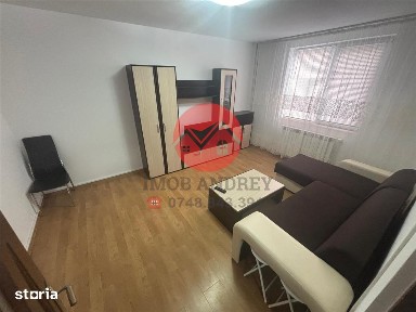 Apartament 2 camere central, etaj 1, mobilat, lânga faleza si parc