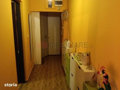 2 camere, 56 mp, etaj 3/5, boxă - zona Hotel Strelitia,Timișoara
