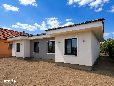 Casa pe parter in Albina | 74 mp utili - teren 334 mp | 125.000 €