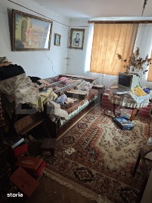 Casa de vanzare, 2 corpuri, 120 mp, teren 454 mp, zona Dumbravita