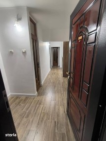 Apartament de închiriat 3 camere zona obcini