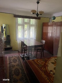 Casa de vanzare, 57 mp, teren 2.209 mp, zona Braesti
