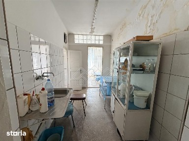 Cabinet medical individual de vanzare, 55 mp, parter, parcare - Cisnad