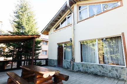 CABANA RÂNCA langa partia M1 :Investitie