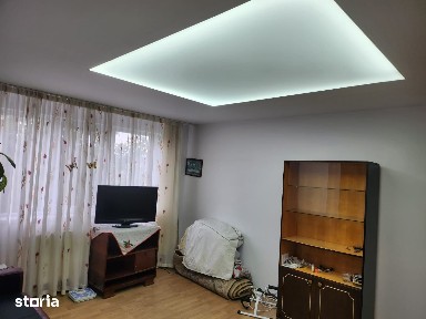 Apartament 3 camere, balcon, Republicii, Bacău